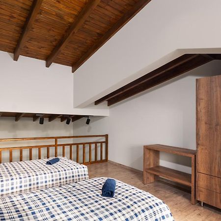 Achilles Maisonette باليكاسترون المظهر الخارجي الصورة