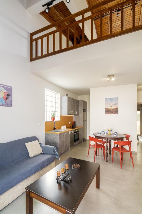 Achilles Maisonette باليكاسترون المظهر الخارجي الصورة