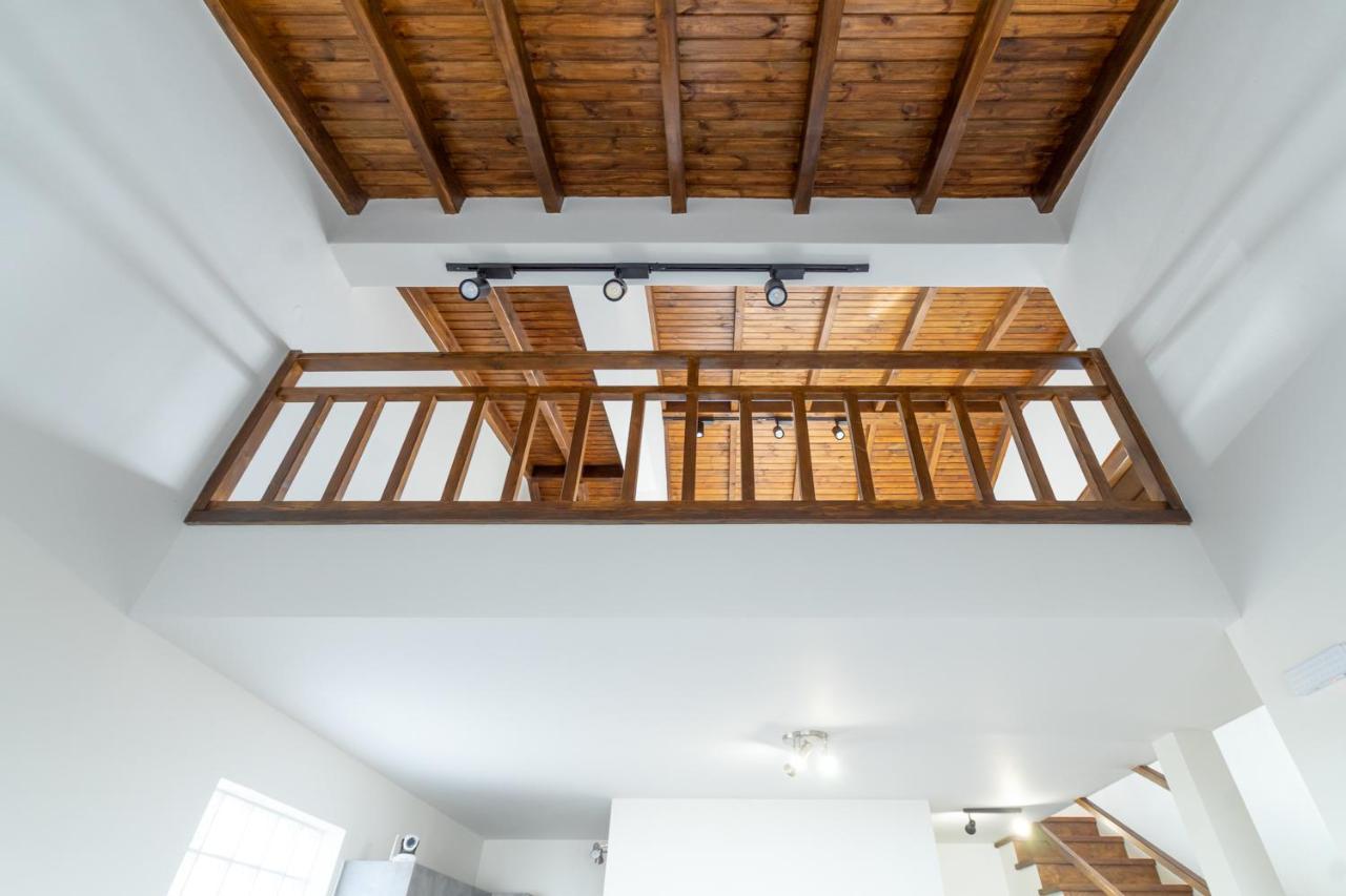 Achilles Maisonette باليكاسترون المظهر الخارجي الصورة